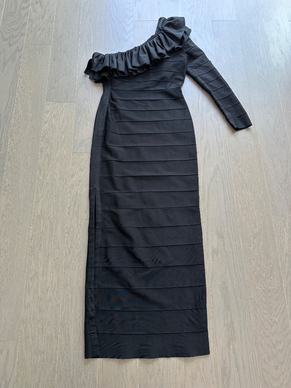 Herve Leger Asymmetrical Ruffle Gown Black One Shoulder Bandage Dress MEDIUM - Picture 2 of 9